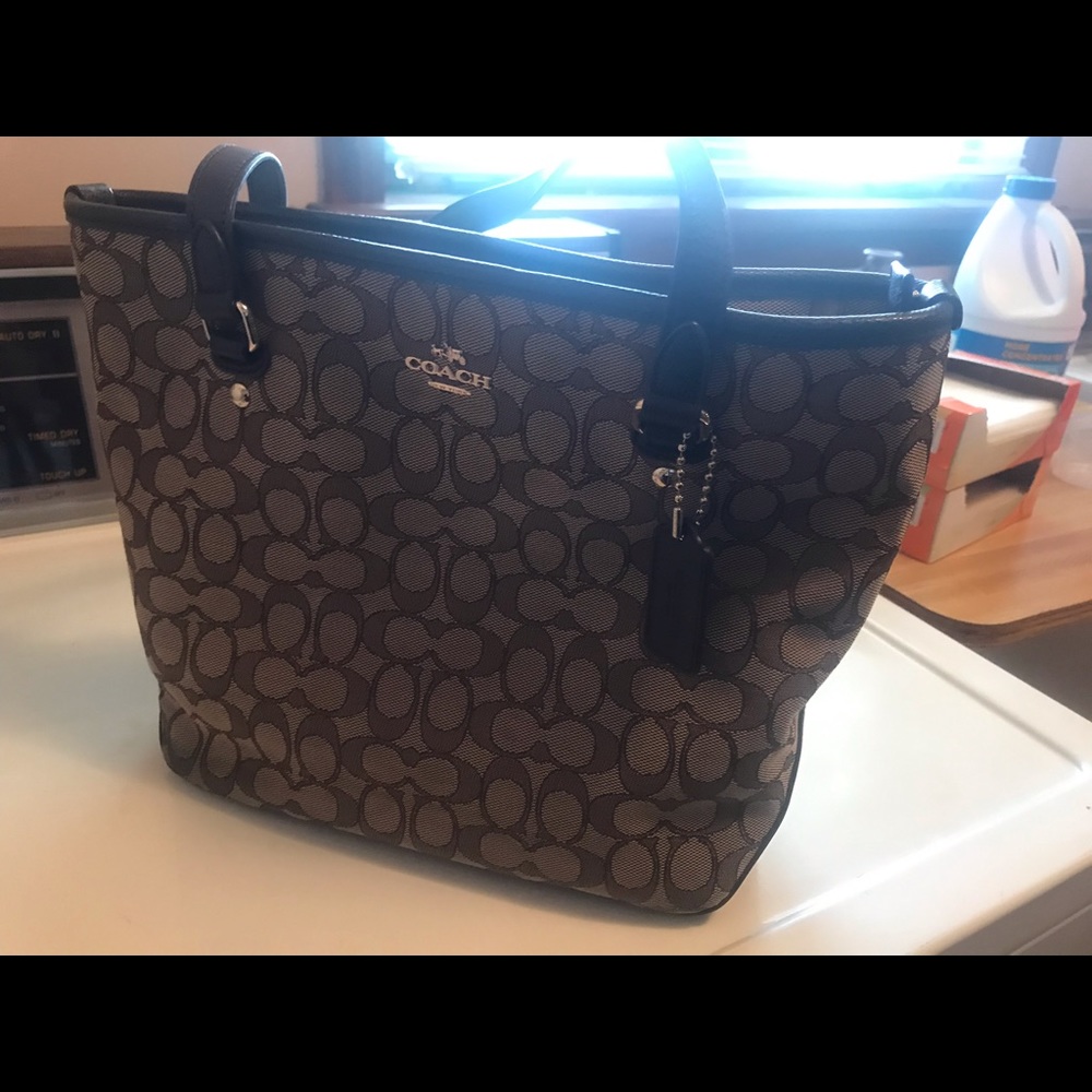 Coach handbag